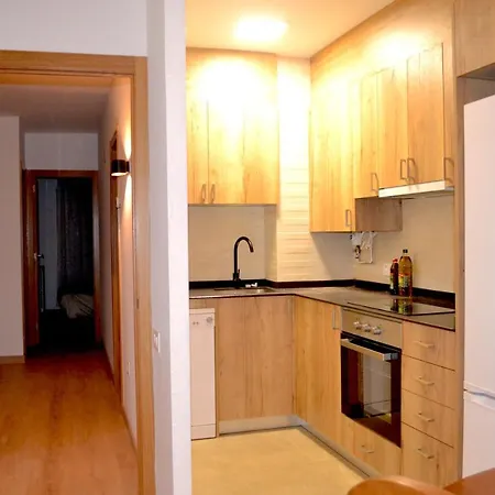 Familiar Amb Vistes I Centric By Rural D'aneu Apartment *