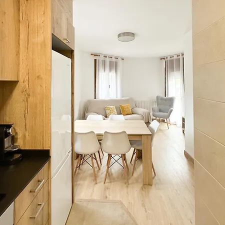 Apartment Familiar Amb Vistes I Centric By Rural D'aneu *